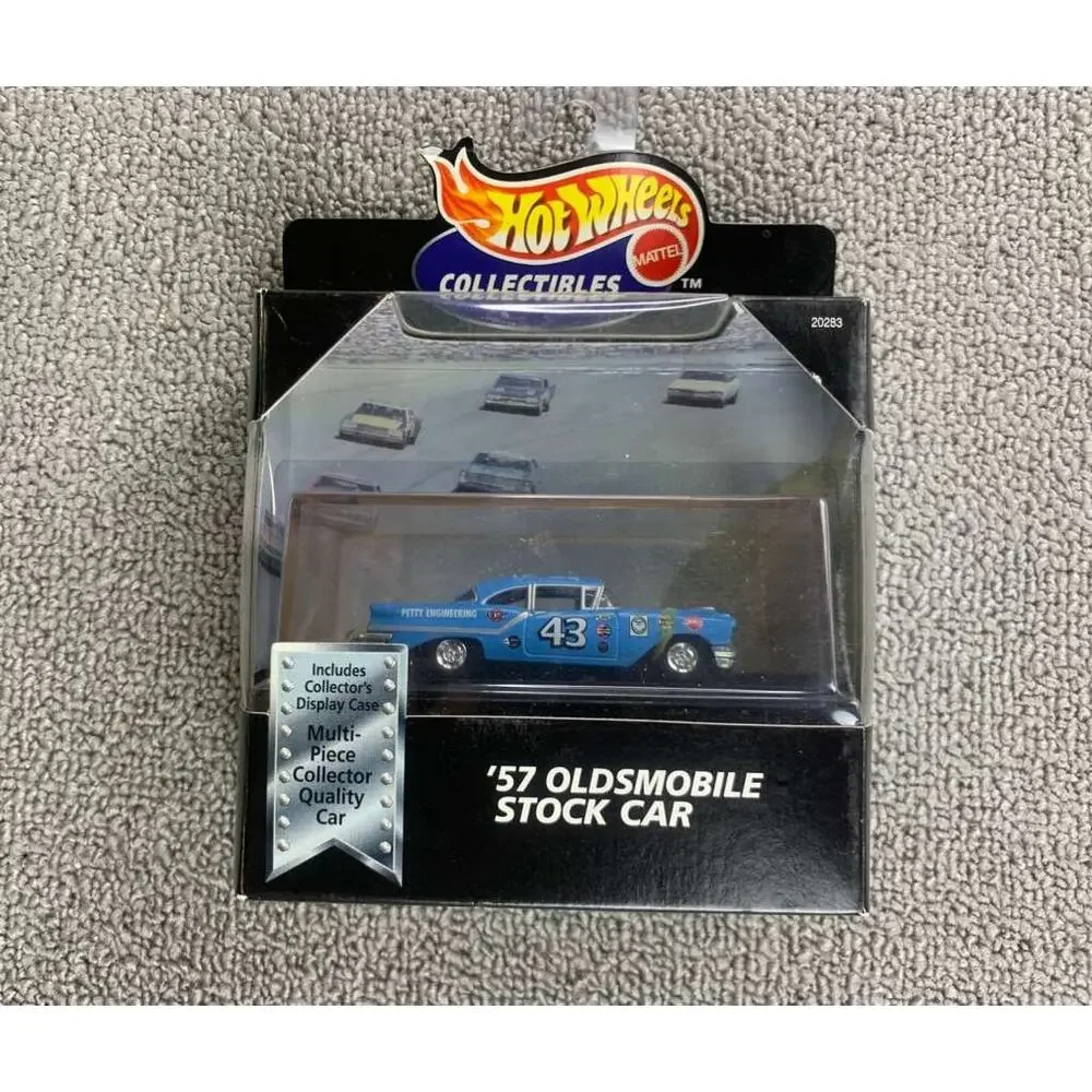 Hot Wheels Collectibles‎ 57 Oldsmobile Stock Car No 43 1 64 Scale Display Case